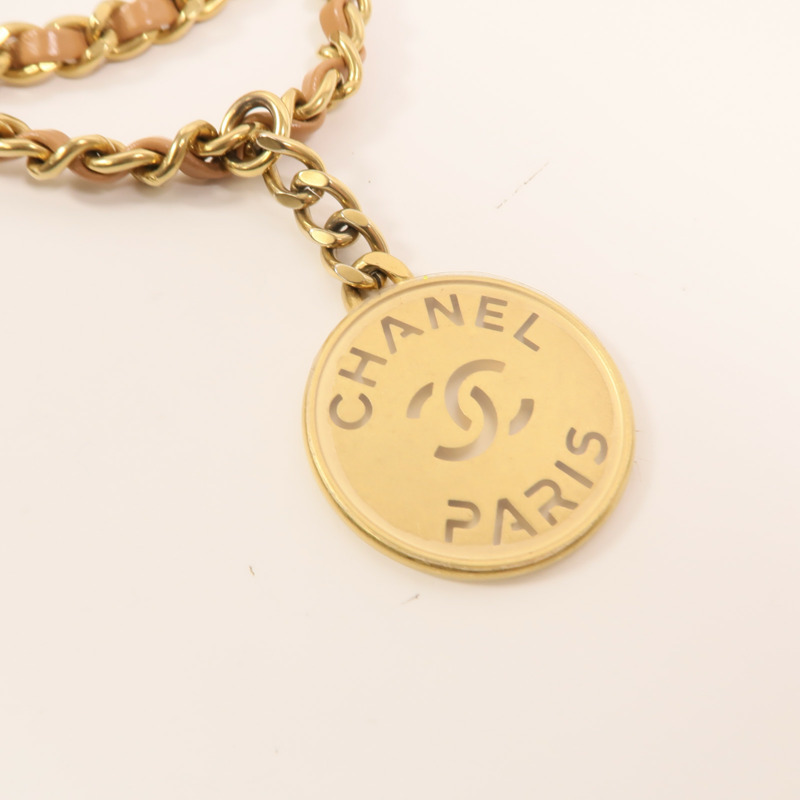 CHANEL 牛皮皮革Chanel 22 Mini金扣鏈帶肩背袋-13