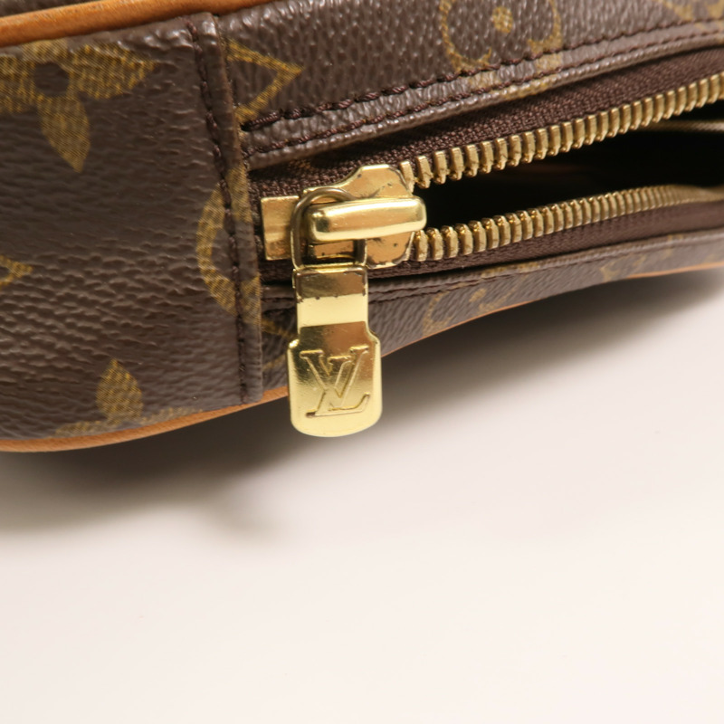 LOUIS VUITTON Monogram Pochette Gange金扣肩背袋-12