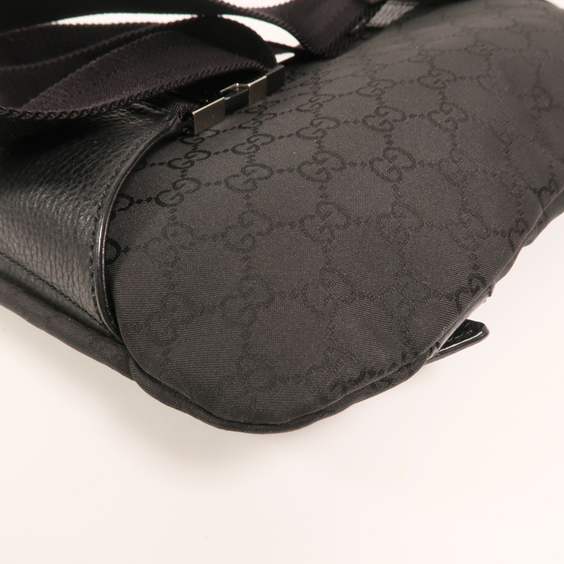 GUCCI 尼龍Waist Bag銀扣腰包-11