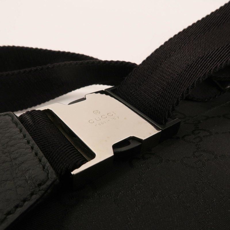GUCCI 尼龍Waist Bag銀扣腰包-12