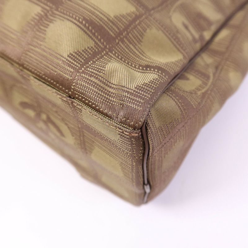 CHANEL 尼龍New Travel Line Backpack銀扣背包-9