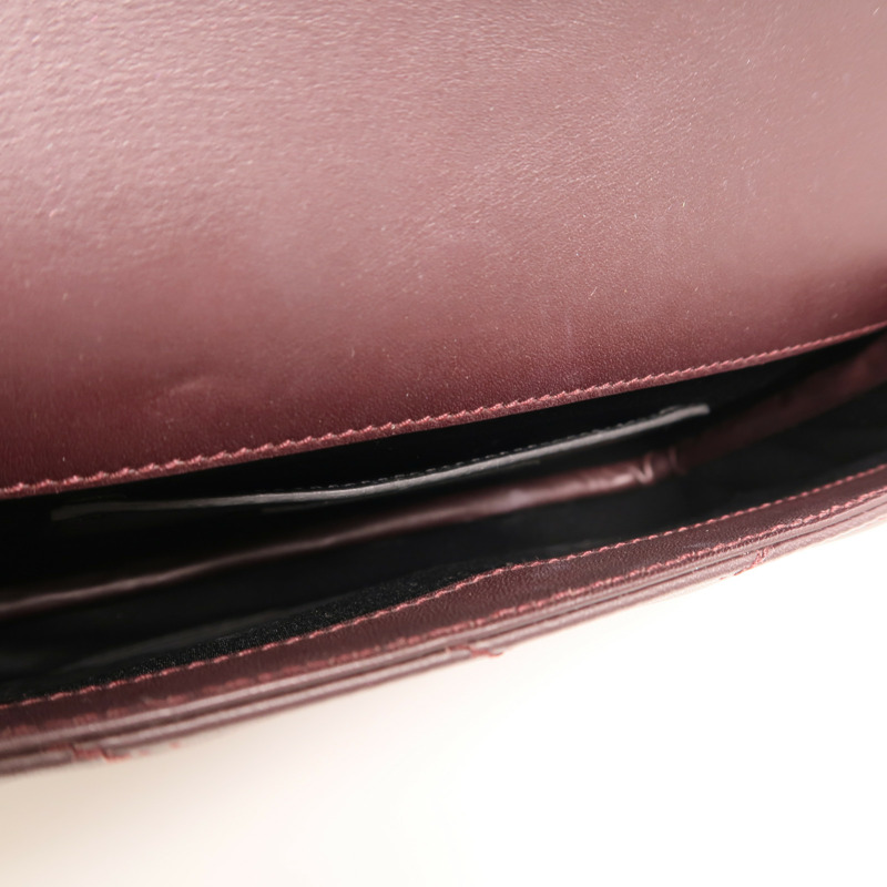 YVES SAINT LAURENT 牛皮皮革Clutch金扣手拿包-4