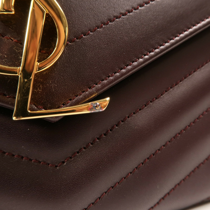 YVES SAINT LAURENT 牛皮皮革Clutch金扣手拿包-13