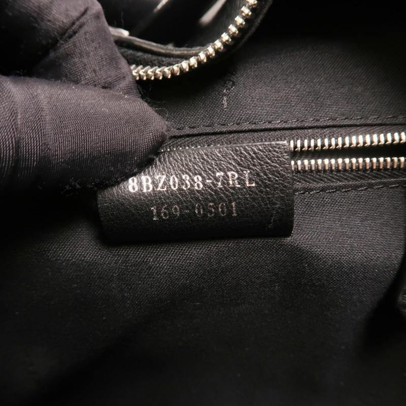 FENDI 牛皮皮革Roma Backpack銀扣背包-6