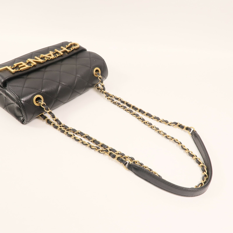CHANEL 牛皮皮革Enchained Flap金扣鏈帶肩背袋-7
