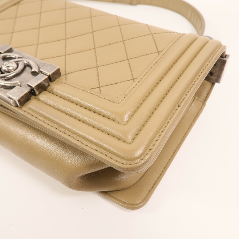 CHANEL 羊皮皮革Boy 20鏈帶肩背袋-8