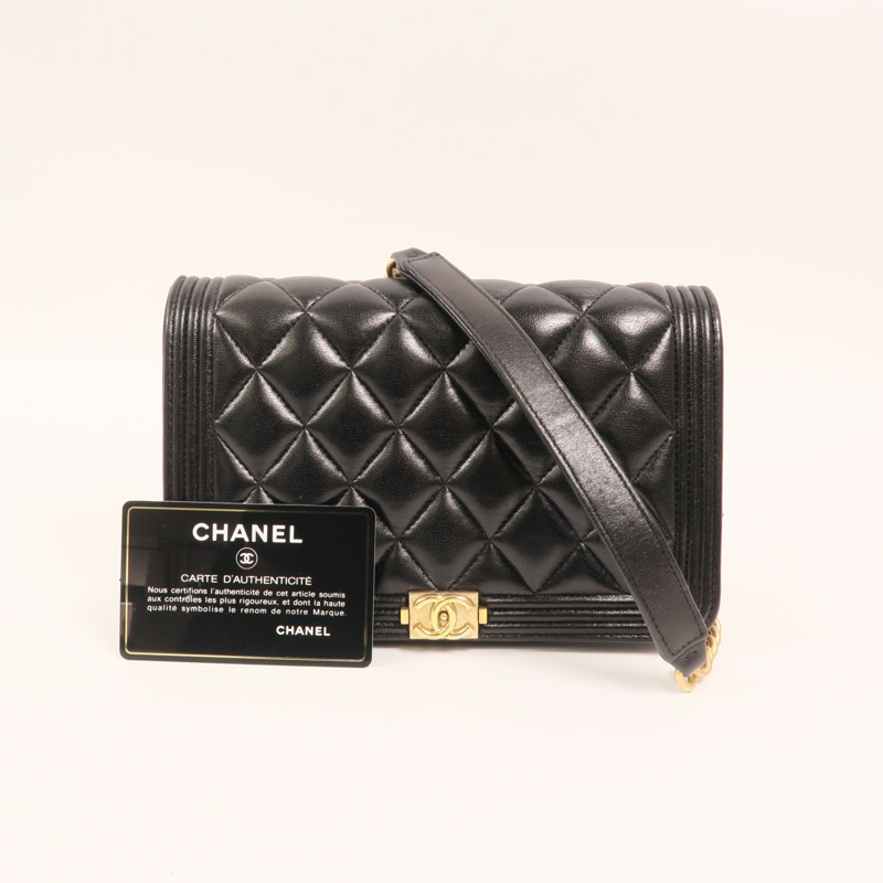 CHANEL 羊皮皮革Boy Wallet On Chain金扣鏈帶肩背袋-9