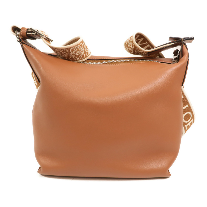 LOEWE 牛皮皮革Small Cubi Crossbody Bag銀扣鏈帶肩背袋-1