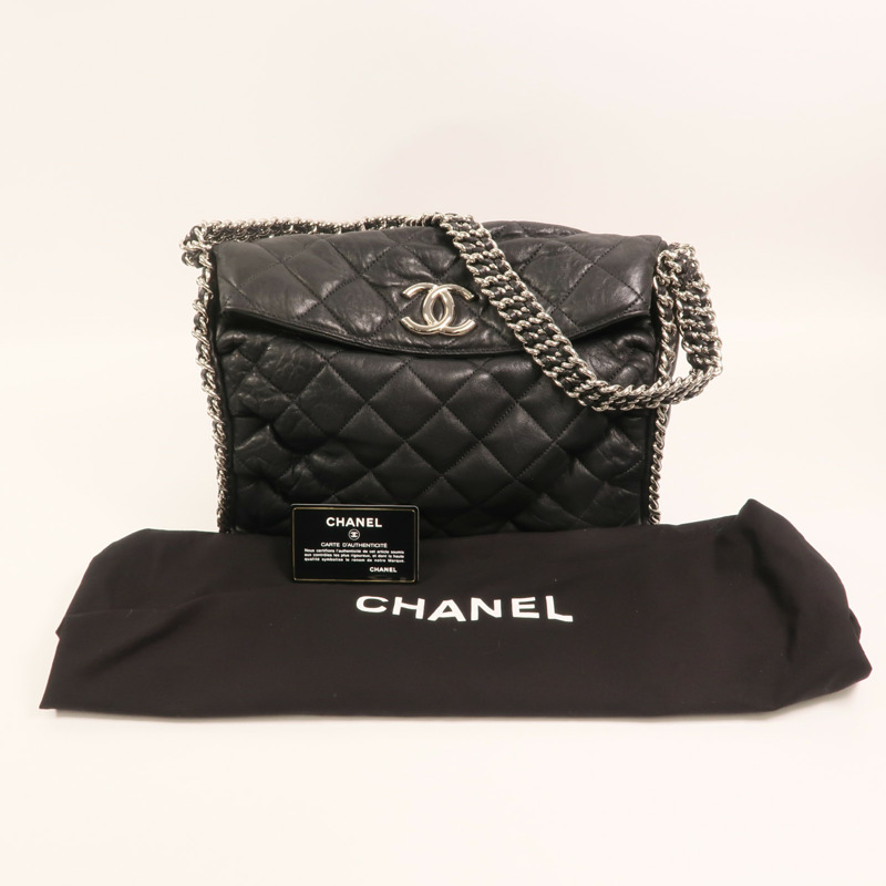 CHANEL 牛皮皮革Chain Around Hobo Bag銀扣鏈帶肩背袋-9