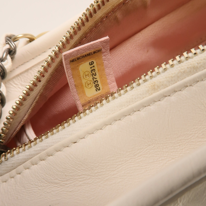 CHANEL 牛皮皮革Gabrielle鏈帶肩背袋-6