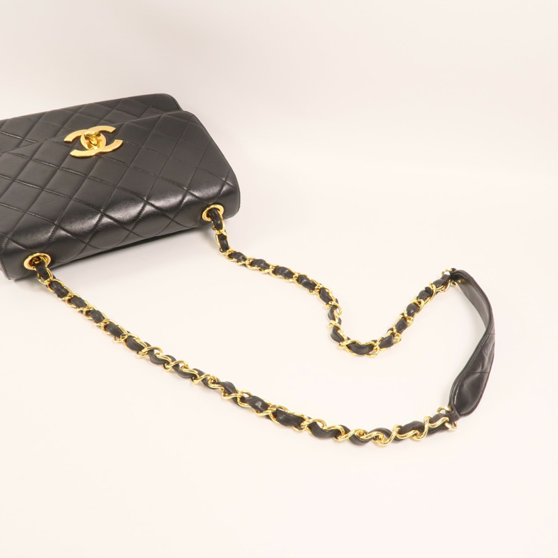 CHANEL 羊皮皮革Vintage Chain Shoulder金扣鏈帶肩背袋-7