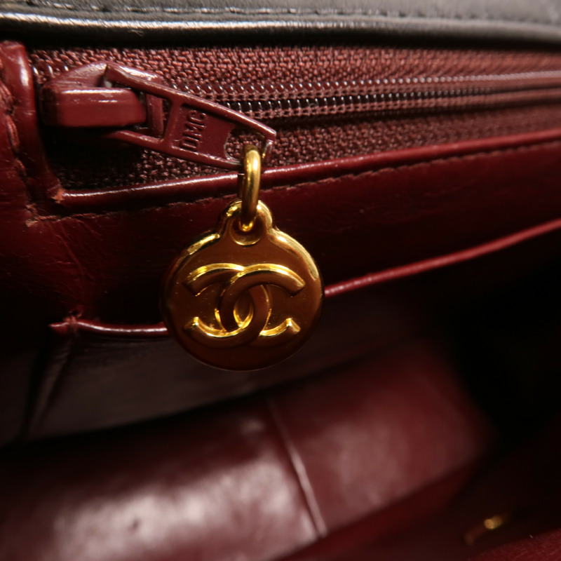 CHANEL 羊皮皮革Vintage Chain Shoulder金扣鏈帶肩背袋-15