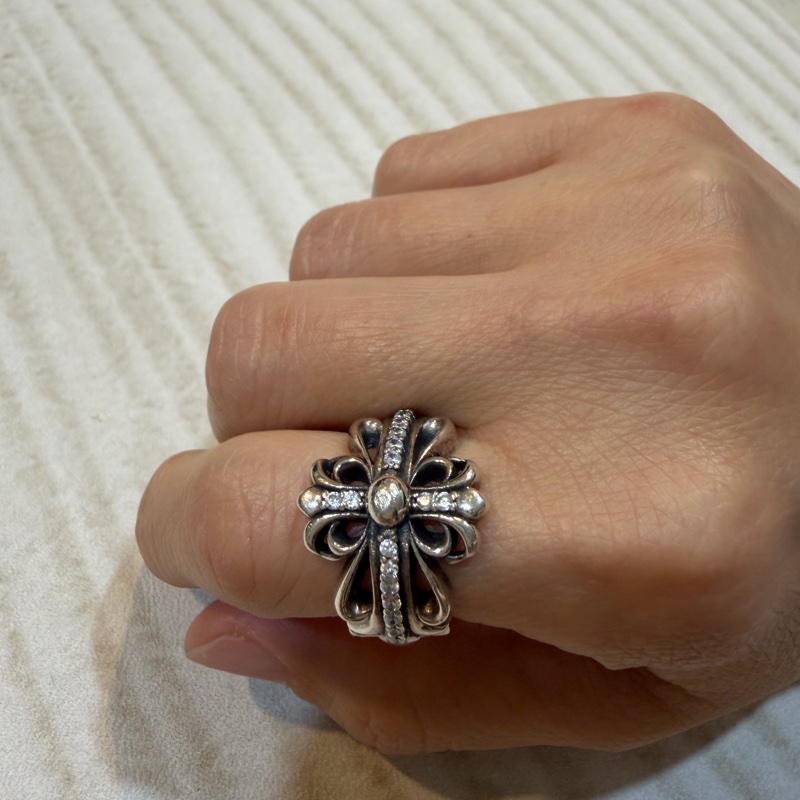 克羅心水鑽戒子-1