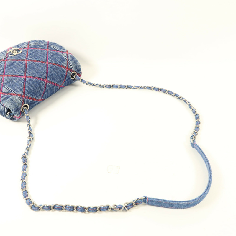 CHANEL 牛仔布料Chain Shoulder Bag銀扣鏈帶肩背袋-7