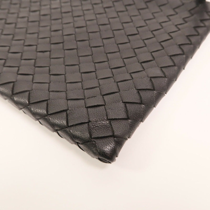 BOTTEGA VENETA 牛皮皮革Clutch銀扣手拿包-9