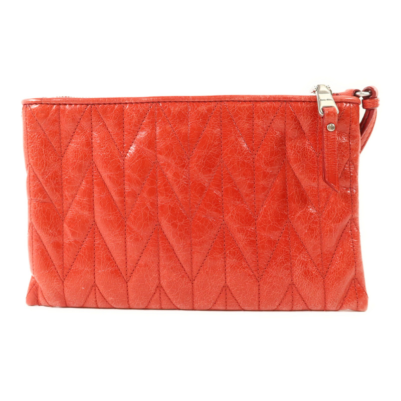 Miu Miu 牛皮皮革Pouch銀扣小袋-1