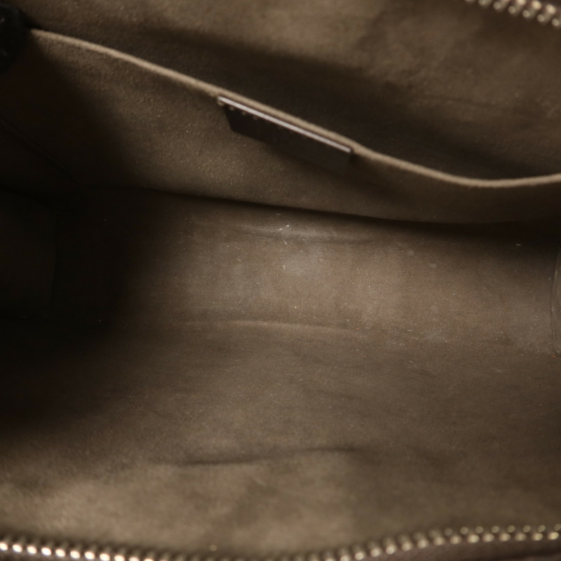 GUCCI 塗層帆布GG Supreme Clutch銀扣手拿包-4