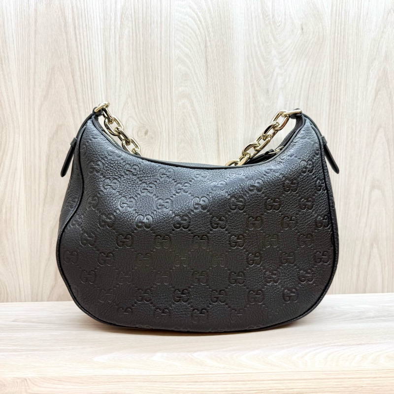 GUCCI黑壓紋兩用彎月包820453-3