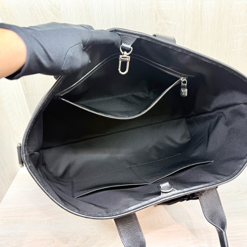 LV 黑Weekend NM托特包M30937-10