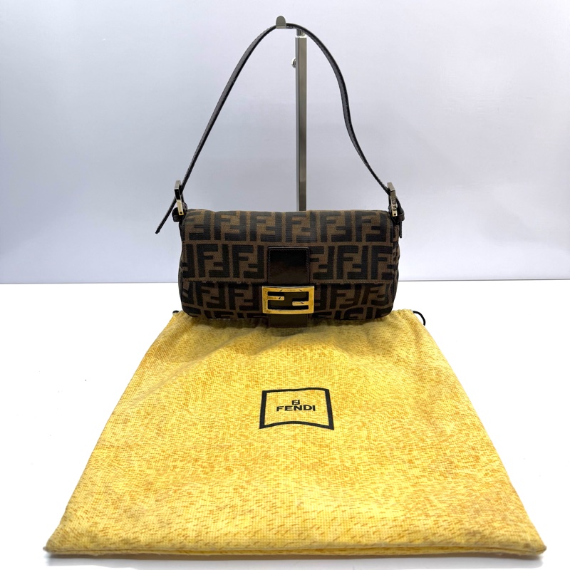 FENDI 芬迪 經典老花肩背包 ZUCCA MAMMA-2