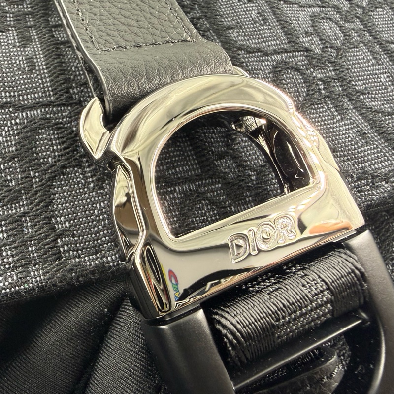 Dior8全新✨黑緹花捲蓋後背包1ESBA216YKY03EU-17