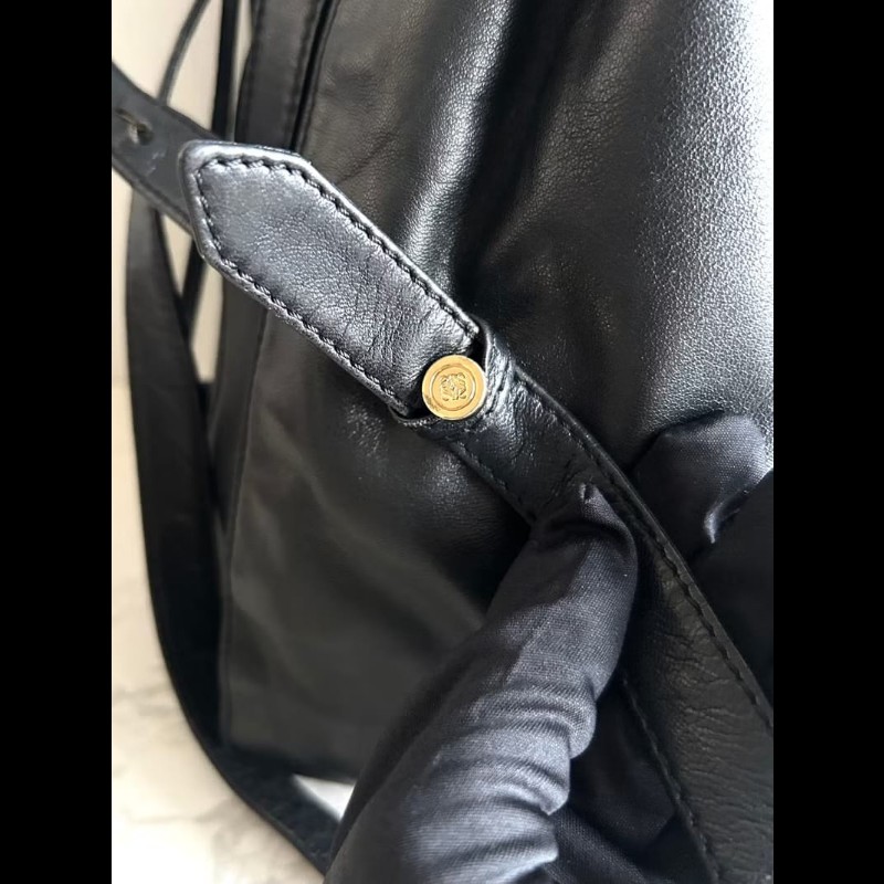 【LA LUNE】絕版中古包 Loewe黑色納帕皮革抽繩包 側背包 斜背包 單肩包 二手-2