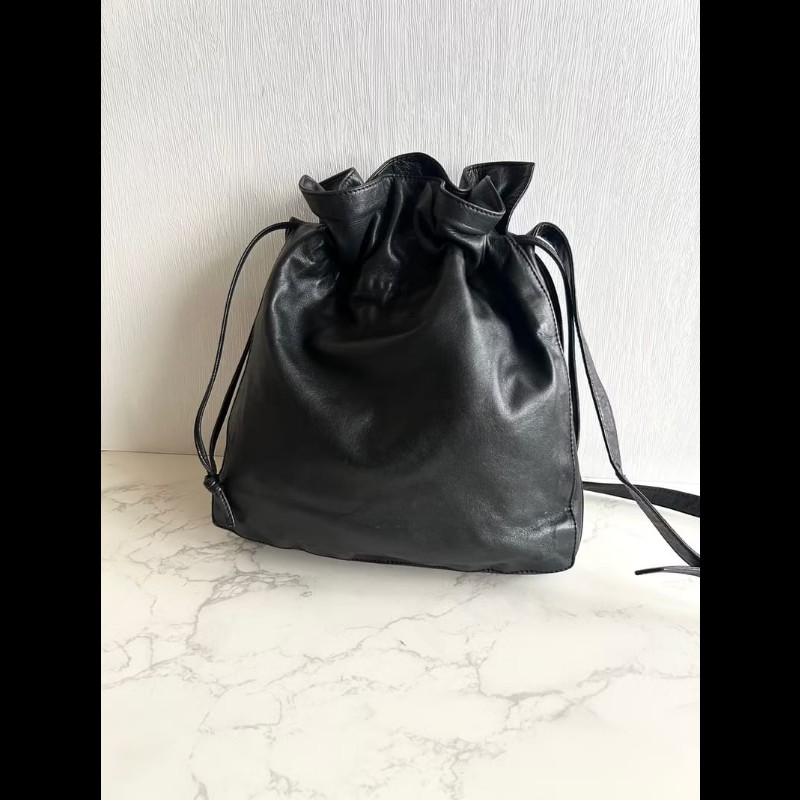 【LA LUNE】絕版中古包 Loewe黑色納帕皮革抽繩包 側背包 斜背包 單肩包 二手-3