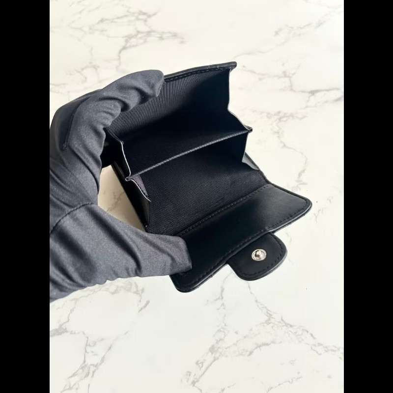 【LA LUNE】中古Chanel雙面黑銀色小羊皮革短夾 皮夾 錢包 中夾 二手古董包-6