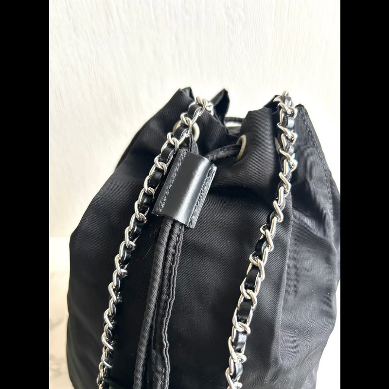 【LA LUNE】中古包 Prada黑銀鏈子迷你水桶包 側背包 斜背包 單肩包 二手包-6