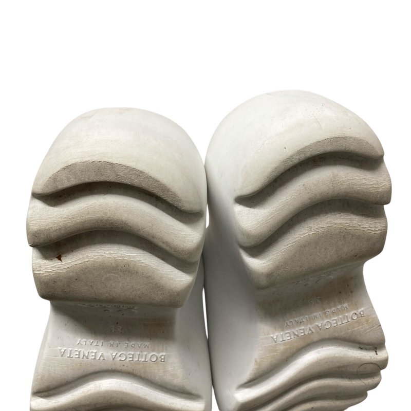 BOTTEGA VENETA 厚底矽膠拖鞋 白色 35號-9