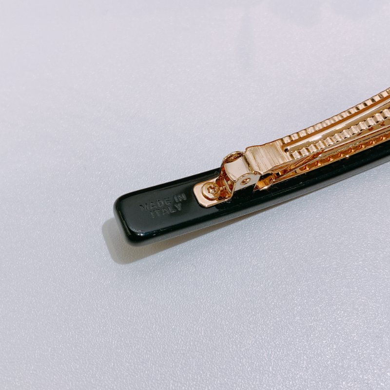 TW4770 MiuMiu 髮夾 黑色Long Logo Hair Clip Black-7