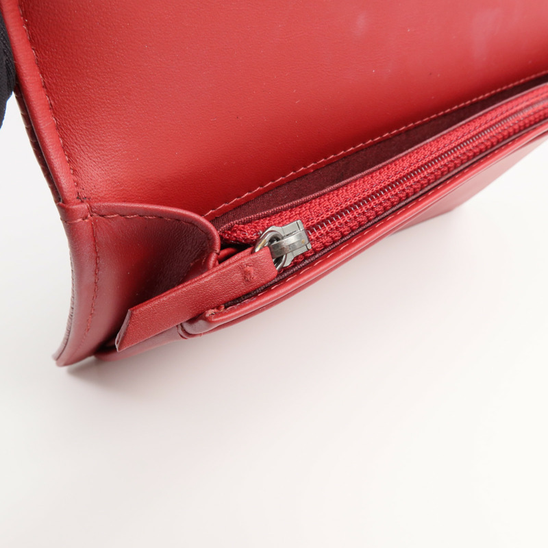 CHANEL 牛皮皮革Boy Long Wallet銀扣長錢包-10