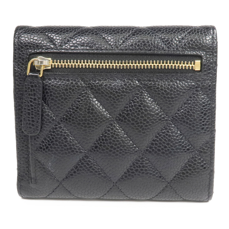 CHANEL 牛皮皮革Wallet金扣錢包-1