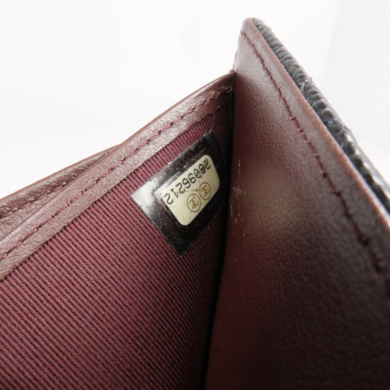 CHANEL 牛皮皮革Wallet金扣錢包-8