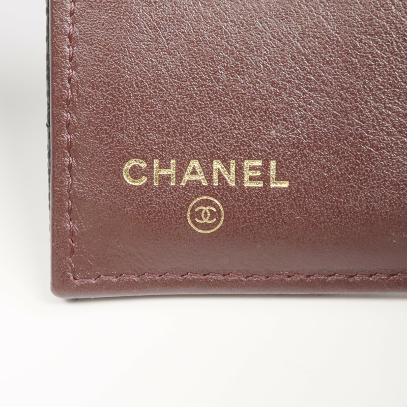 CHANEL 牛皮皮革Wallet金扣錢包-12