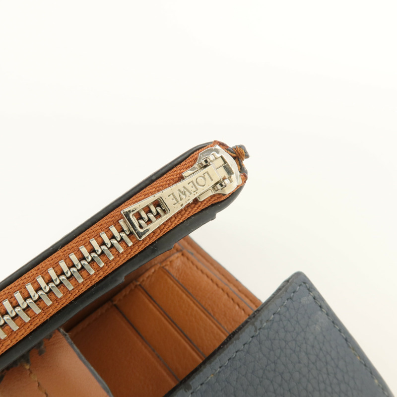 LOEWE 牛皮皮革Wallet銀扣錢包-12