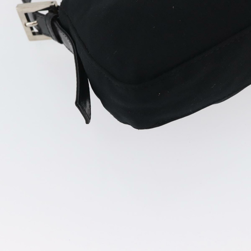 【日本直送】FENDI Mamma Baguette 肩背包 尼龍 黑色 銀色 正品 am10851V-16