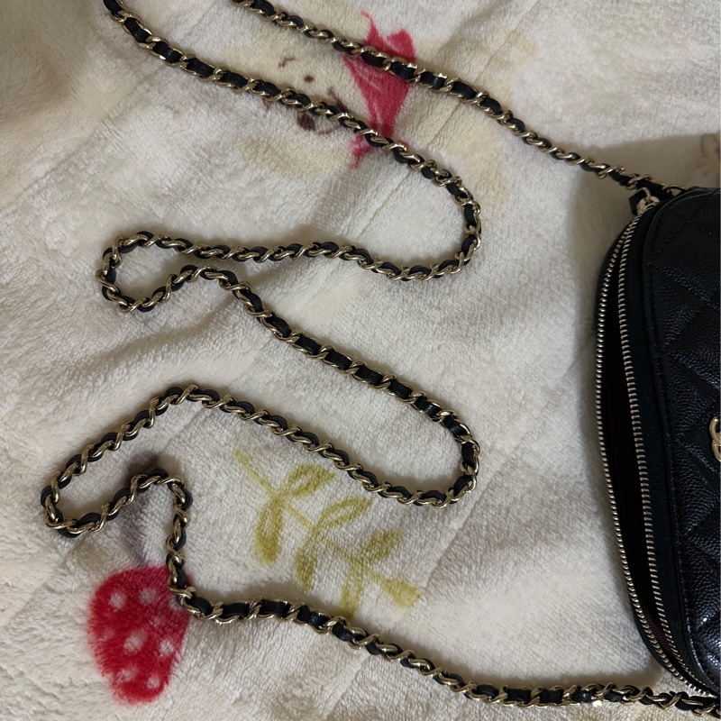 優惠82666🧡CHANEL 香奈兒24s大貝殼包 荔枝牛皮 黑金 20*12*5cm-13