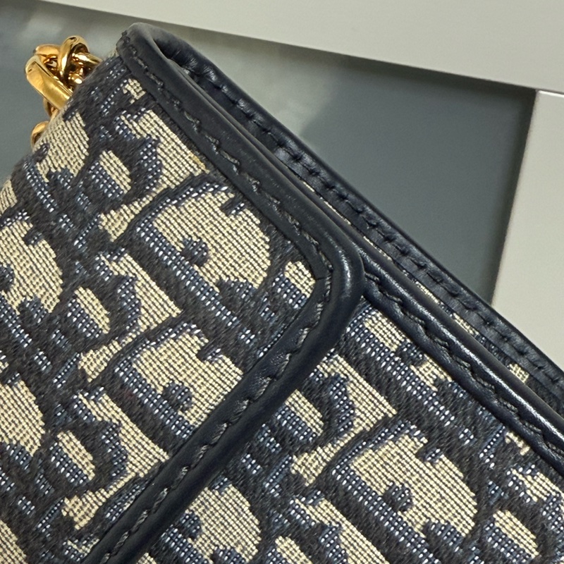 Dior 30 Montaigne east west bag-12