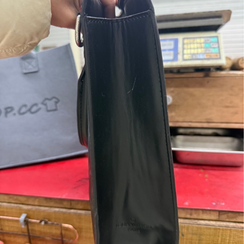 正版Lv 男士琴譜包 M46098 黑 二手-8