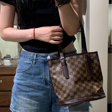 LV棋盤格子母包/托特包