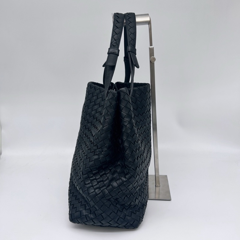 「JL精品代購」bottega veneta BV經典黑色編織雙橋手提托特包-5