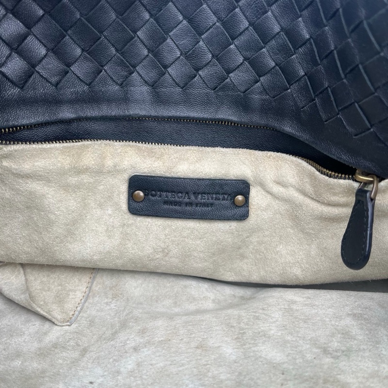 「JL精品代購」bottega veneta BV經典黑色編織雙橋手提托特包-17
