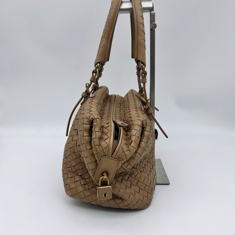 「JL精品代購」bottega veneta BV 卡其色編織小波士頓腋下手提包-4