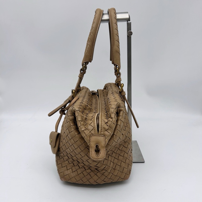 「JL精品代購」bottega veneta BV 卡其色編織小波士頓腋下手提包-5