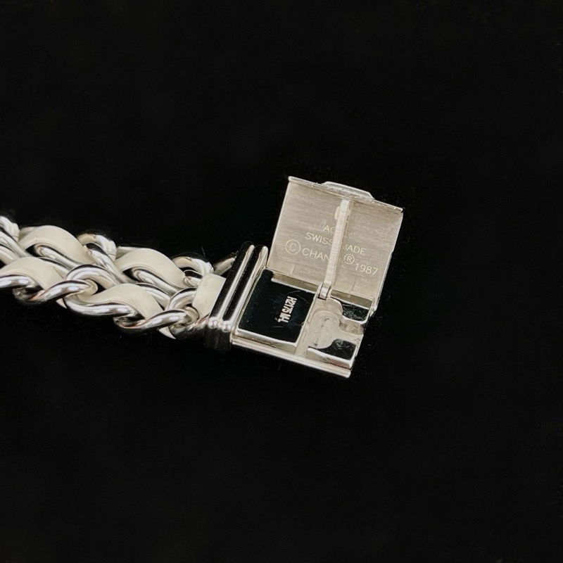 「JL精品代購」✨超稀有  香奈兒白銀貝母表盤方糖手表M碼 附保卡-9