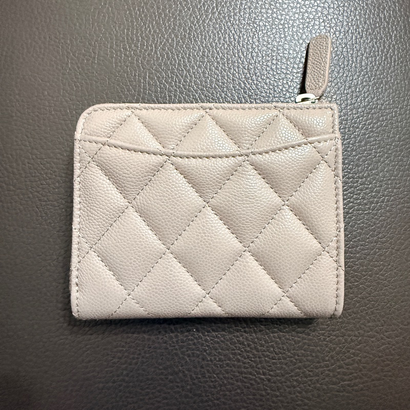 Chanel 26新色 L 拉鏈 短夾 錢包 圖6為同款內部-1