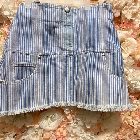 Chanel短裙36碼
