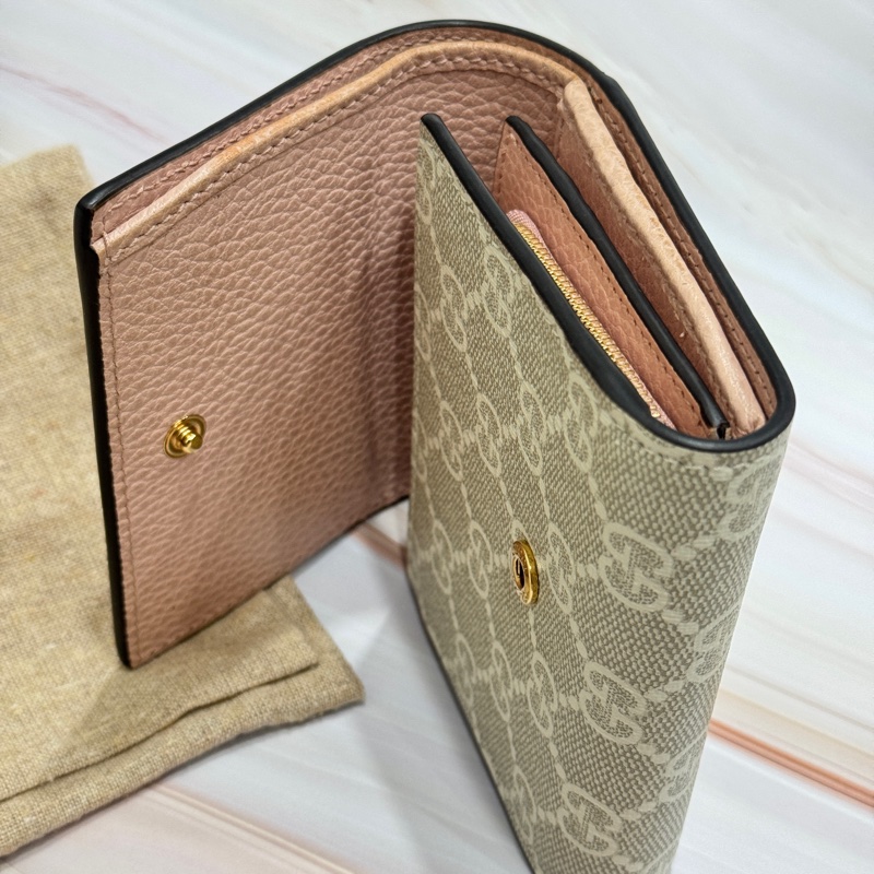 【GUCCI 古馳】GG Marmont 雙G LOGO 日本限定花色 牛皮拚布皮夾卡夾 短夾 米色 烏木色 粉色-4