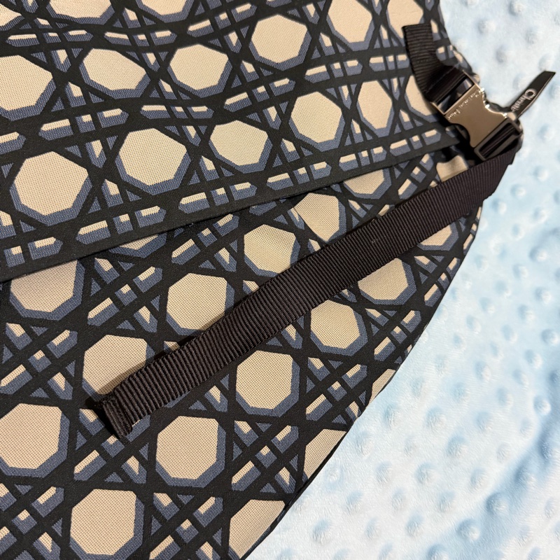 Dior 大籐格紋褲裙-8